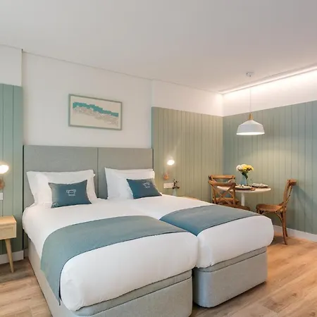 Guest house 7 Bridges Estudios- Porto-houses And